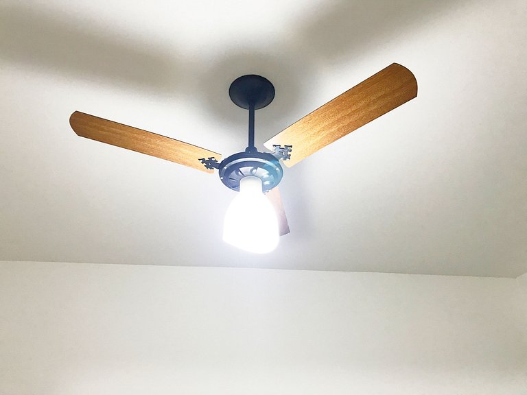 Centro de SV Frente praia com Garagem e Wi-Fi