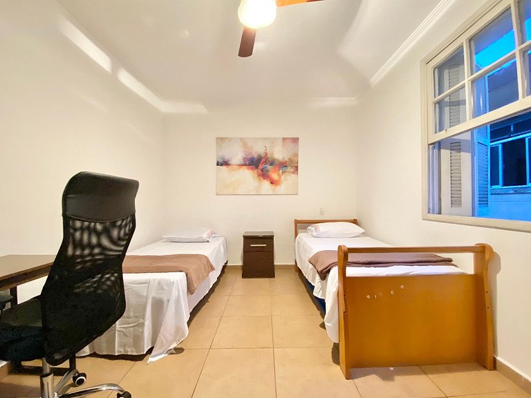 Canal 5 Embaré a 500 m da Praia