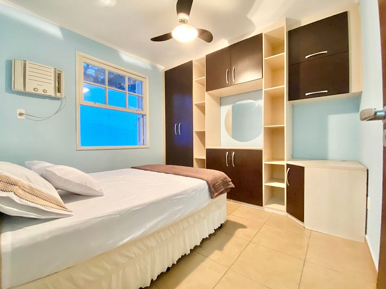 Canal 5 Embaré a 500 m da Praia