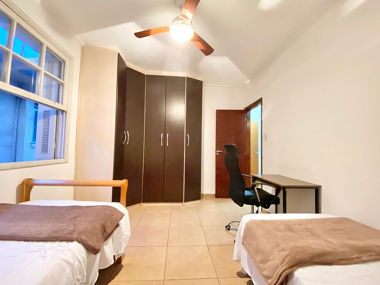 Canal 5 Embaré a 500 m da Praia