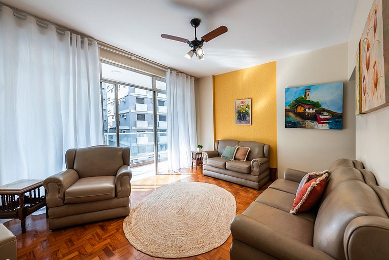 Vista Mar Gonzaga com Wi-Fi e Enxoval