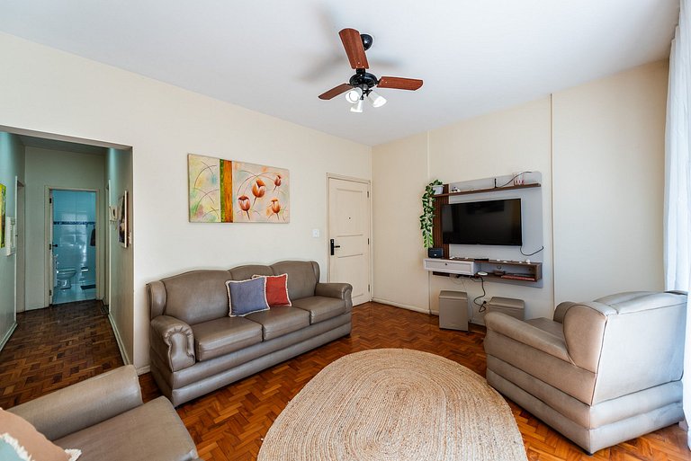 Vista Mar Gonzaga com Wi-Fi e Enxoval