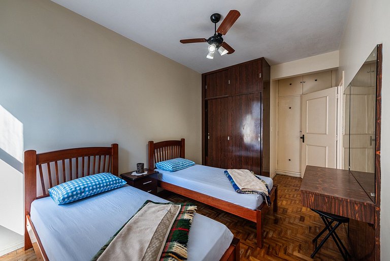 Vista Mar Gonzaga com Wi-Fi e Enxoval