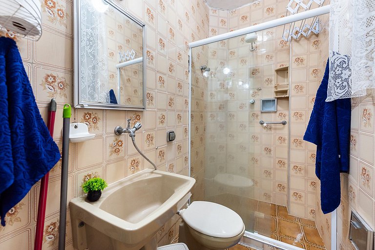 Basílica do Embaré frente a Praia