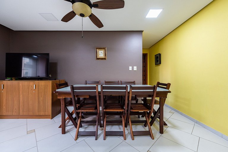 Encantador com Ar Garagem Piscina Wi-Fi