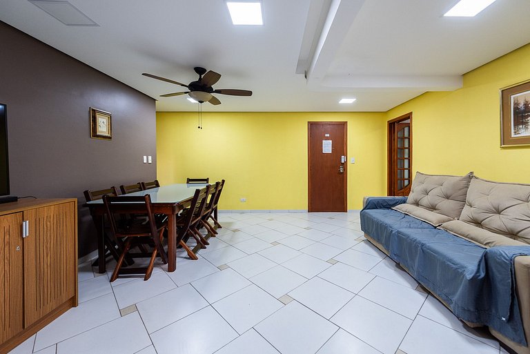 Encantador com Ar Garagem Piscina Wi-Fi