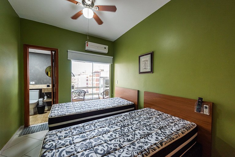 Encantador com Ar Garagem Piscina Wi-Fi