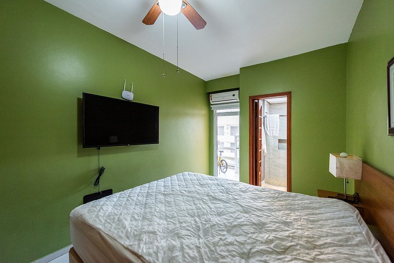 Encantador com Ar Garagem Piscina Wi-Fi