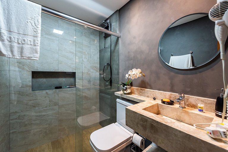 Encantador com Ar Garagem Piscina Wi-Fi