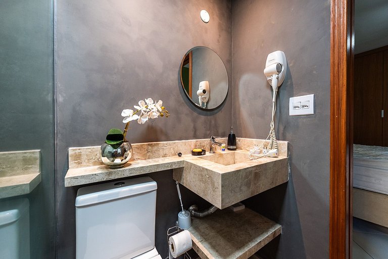 Encantador com Ar Garagem Piscina Wi-Fi