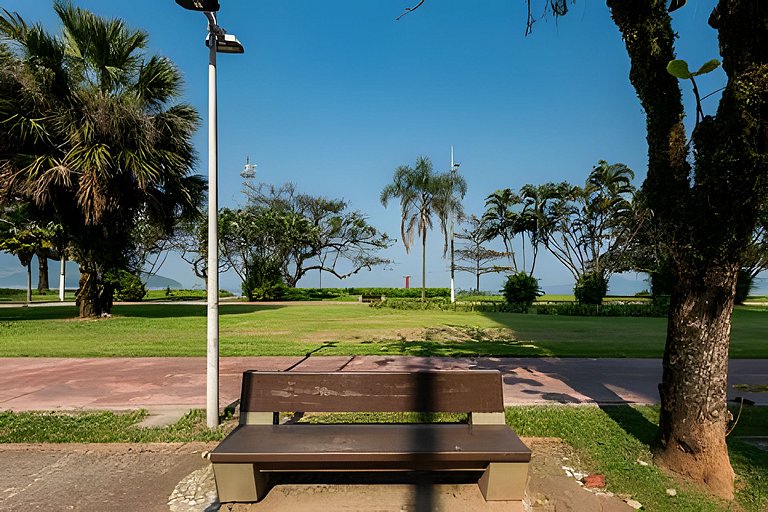 Praia do Embaré Wi-Fi | Ar condicionado