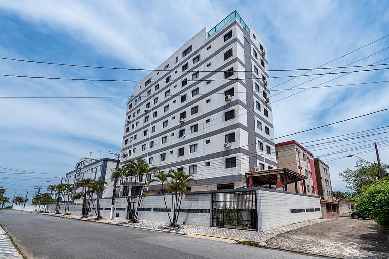 Cobertura Churras Ar e Garagem na Praia Nova Mirim