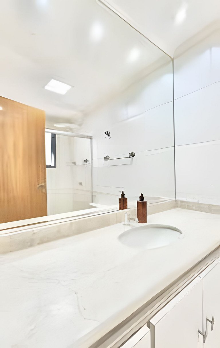 ViSTA MAR Garagem Piscina Praia das Astúrias GAD