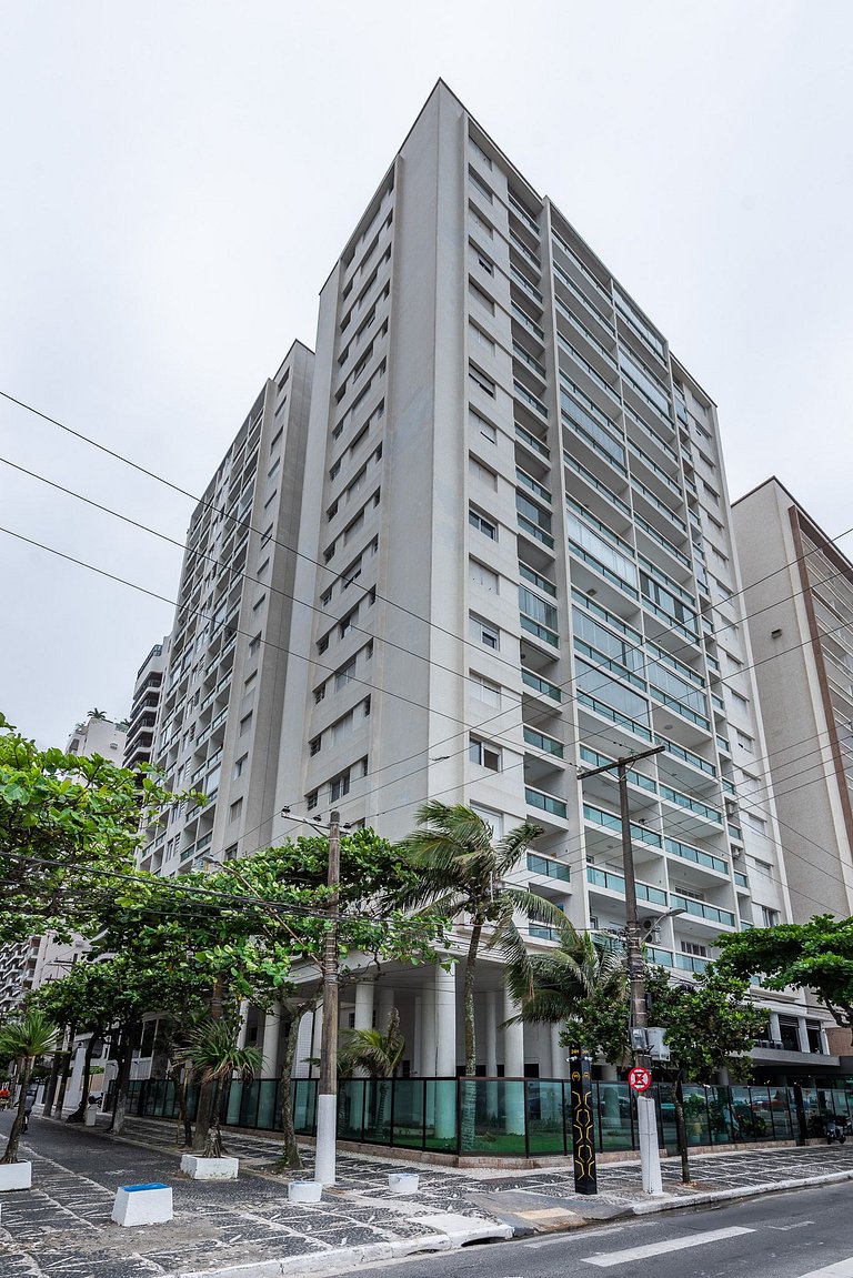 Apartamento Beira-Mar em Pitangueiras/ Guarujá GPG