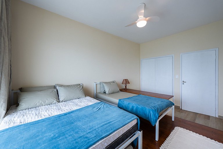 Apartamento Beira-Mar em Pitangueiras/ Guarujá GPG