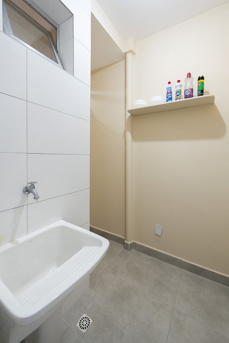 Apartamento Beira-Mar em Pitangueiras/ Guarujá GPG