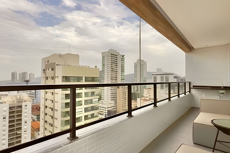 A 300 m da Praia com Garagem e Enxoval SPM