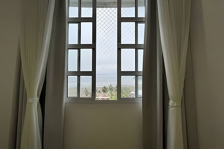 Vista Mar | Wi-Fi | Enxoval SIA3