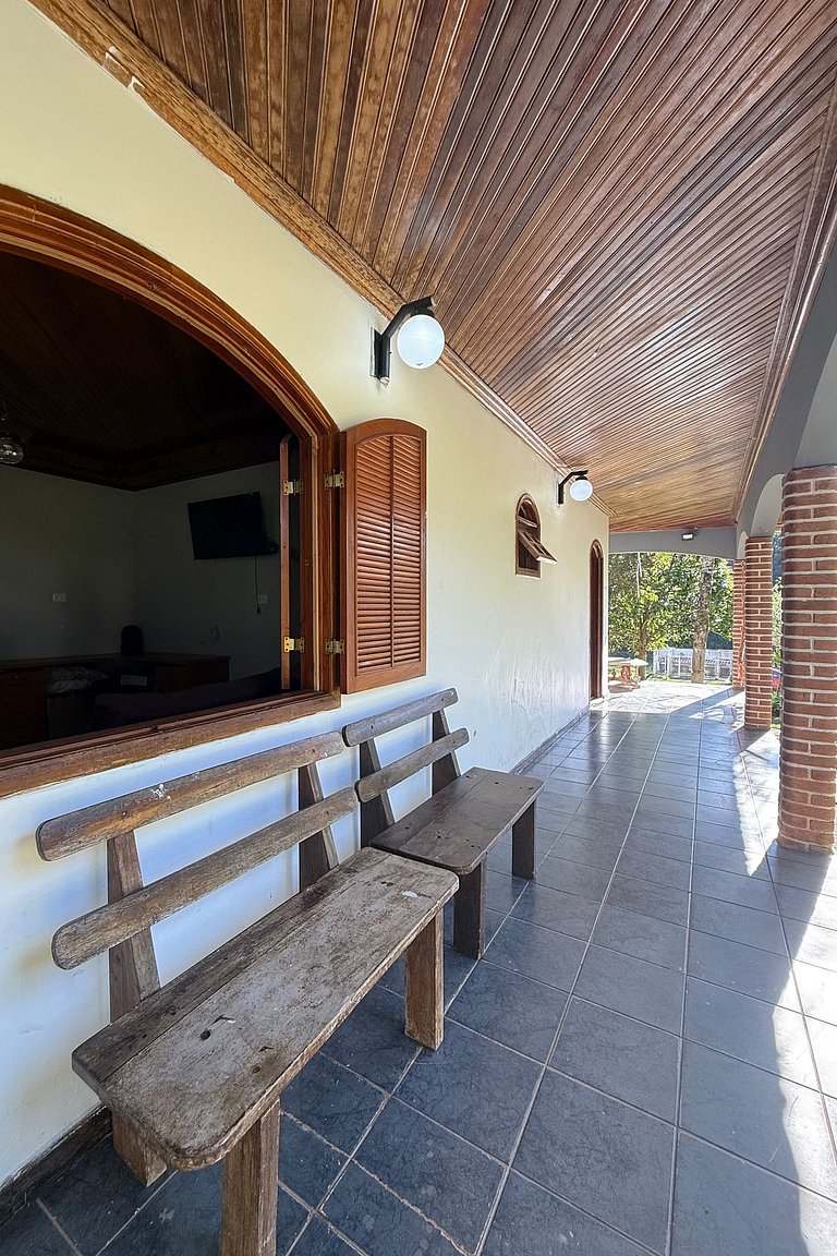 Mairinque | Piscina, Pedalinho Tirolesa Wi-Fi MF