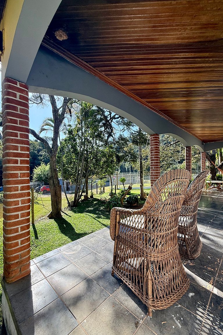 Mairinque | Piscina, Pedalinho Tirolesa Wi-Fi MF
