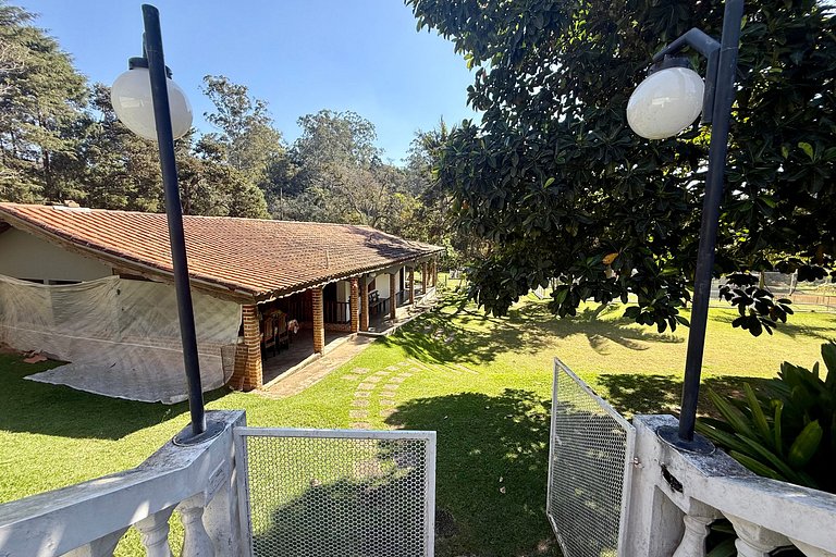 Mairinque | Piscina, Pedalinho Tirolesa Wi-Fi MF