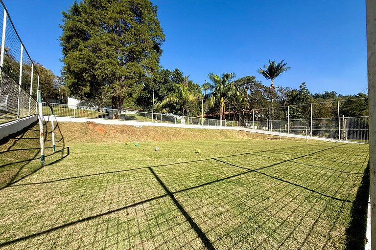 Mairinque | Piscina, Pedalinho Tirolesa Wi-Fi MF