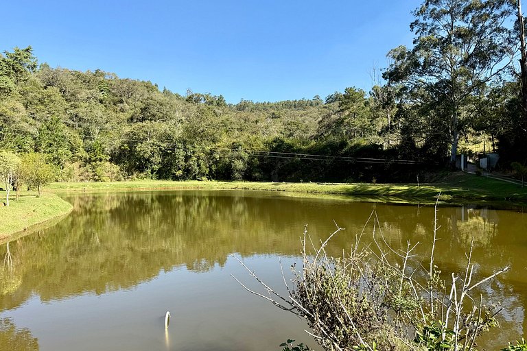 Mairinque | Piscina, Pedalinho Tirolesa Wi-Fi MF