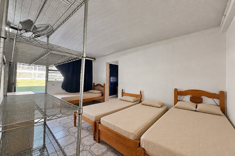 Mairinque | Piscina, Pedalinho Tirolesa Wi-Fi MF