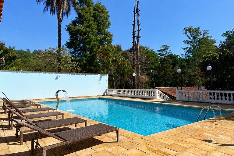Mairinque | Piscina, Pedalinho Tirolesa Wi-Fi MF