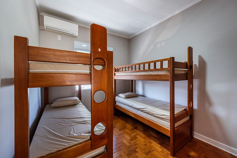 Aconchego e vista mar! Garagem, ar e wi-fi SEME